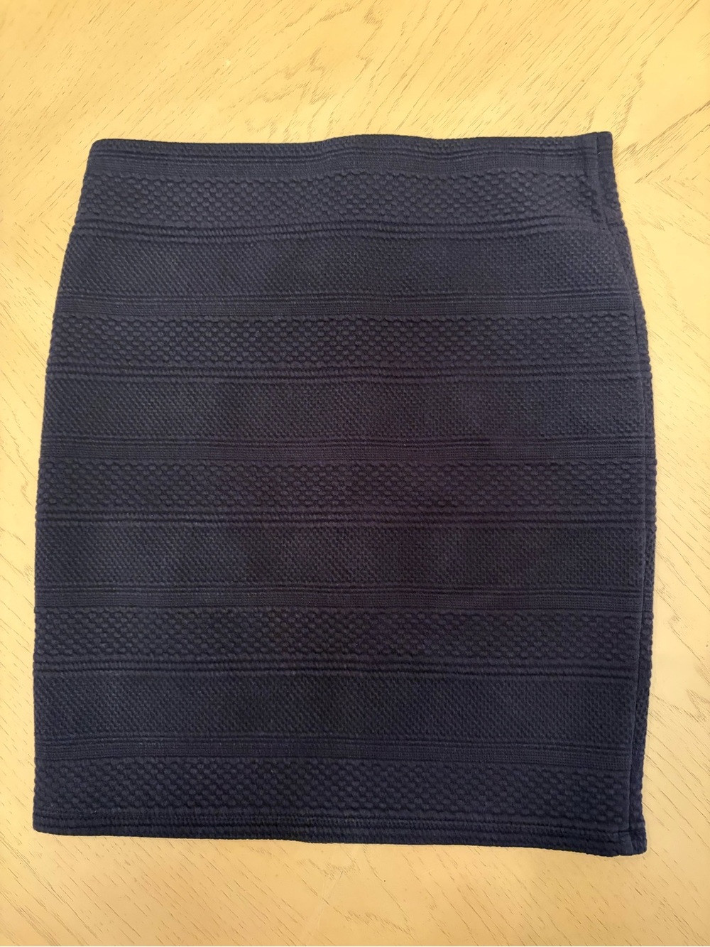 LOFT Black Textured Knit Pencil Skirt